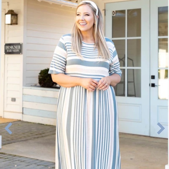 Chic Soul Dresses & Skirts - Chic Soul Stripe on Cue Maxi Dress
